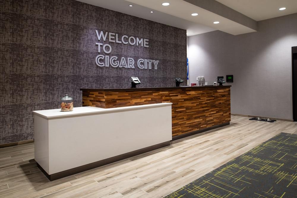 Hampton Inn Tampa Downtown Channel District Eksteriør billede